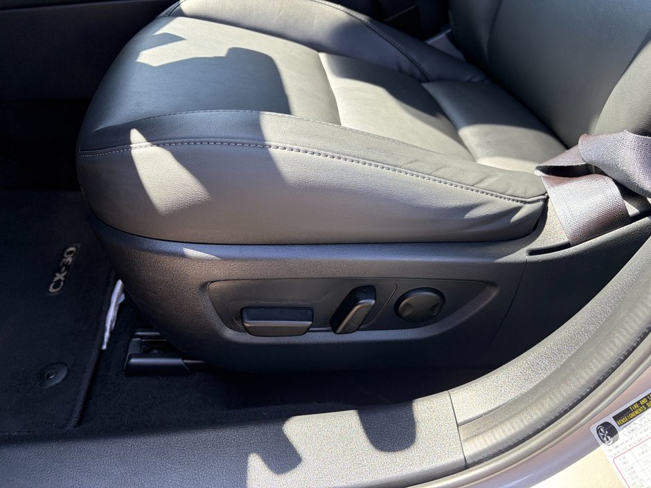 2023 Mazda CX-30 GS AWD at-19