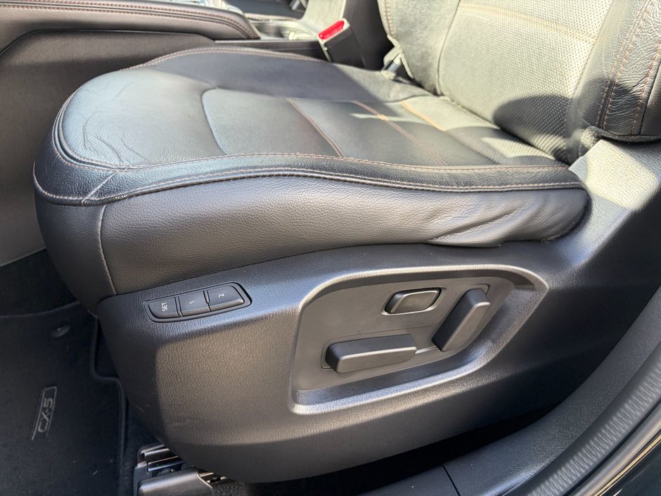 2017 Mazda CX-5 GT AWD at-18