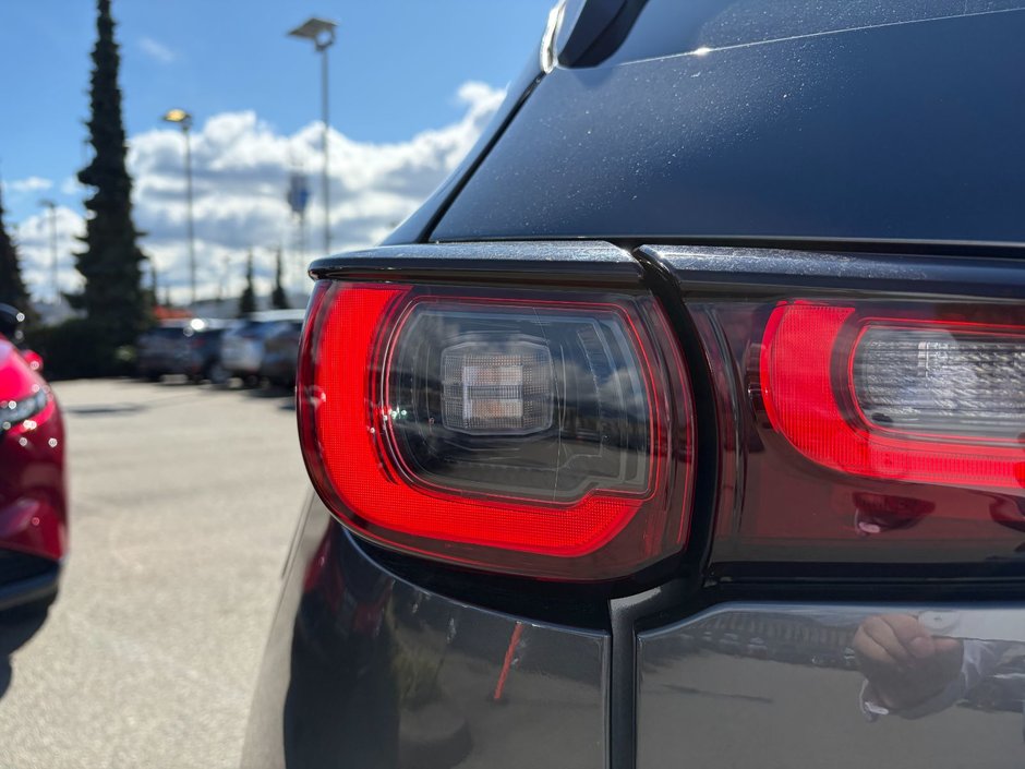 2022 Mazda CX-5 Signature AWD at-12