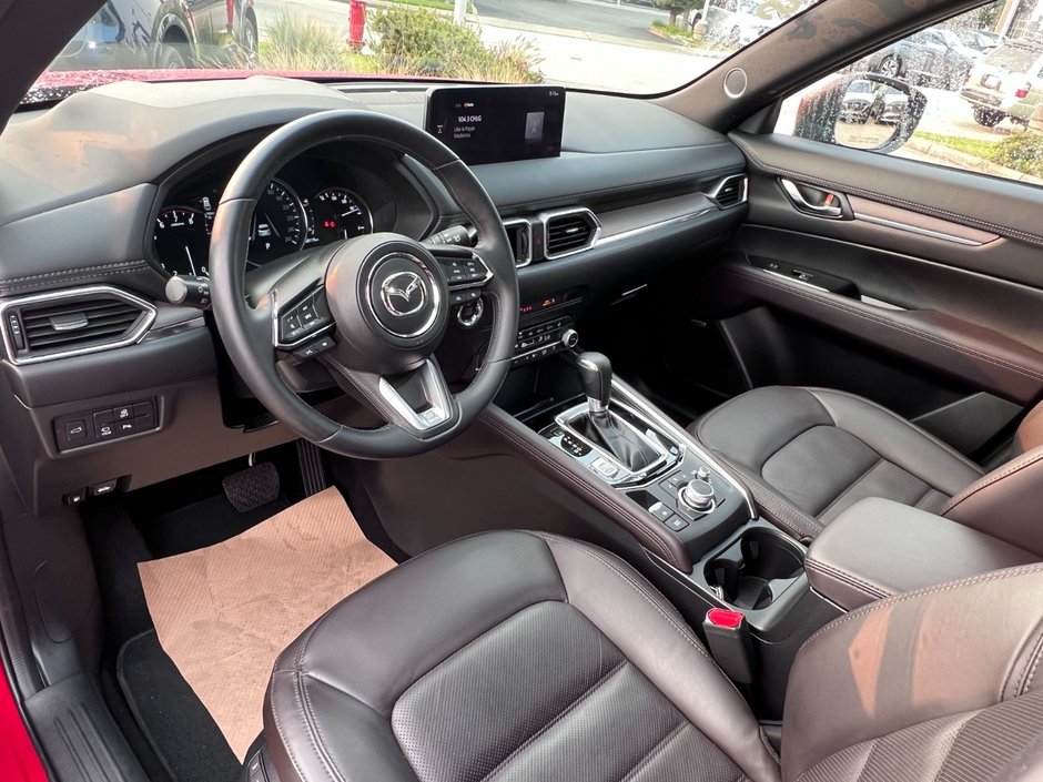 2023 Mazda CX-5 Signature AWD at-11