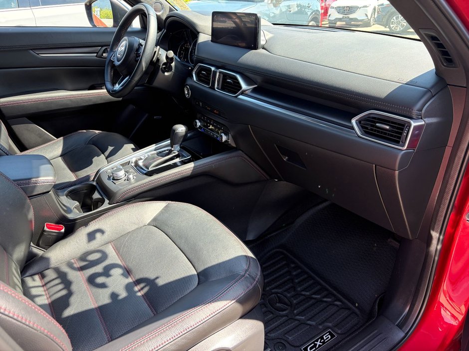 2024 Mazda CX-5 Sport Design AWD T at-12