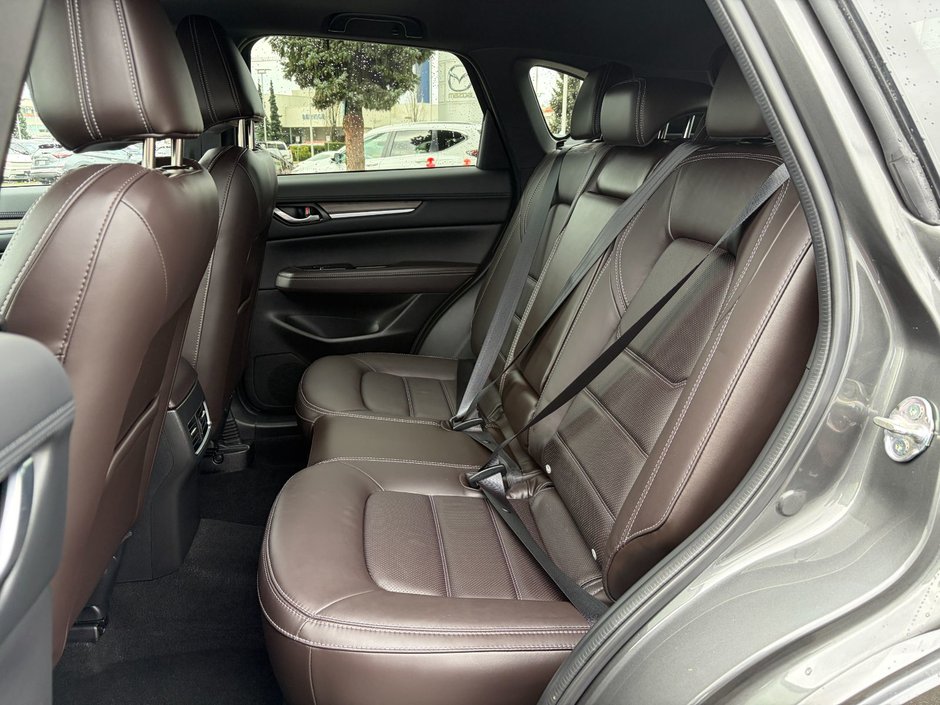 2025 Mazda CX-5 Signature AWD-12