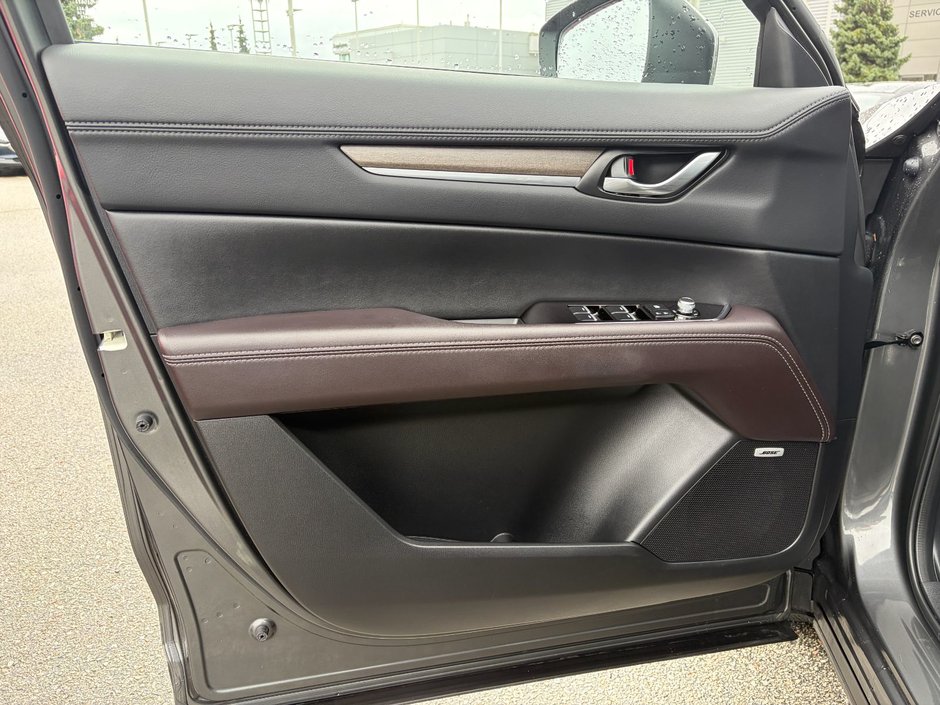 2025 Mazda CX-5 Signature AWD-22