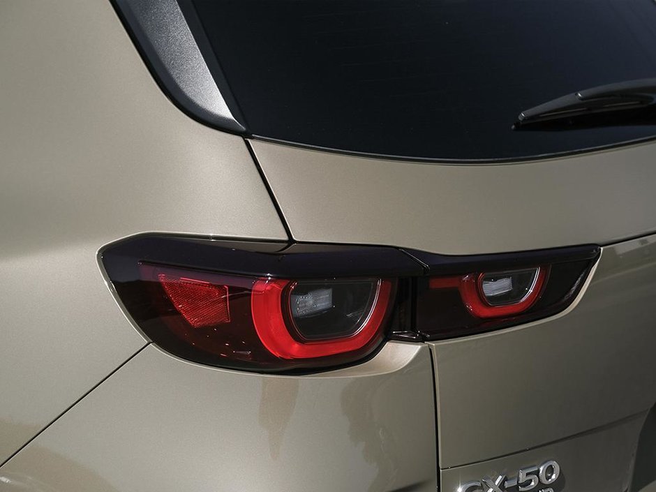 2025 Mazda CX-50 MERIDIAN-10