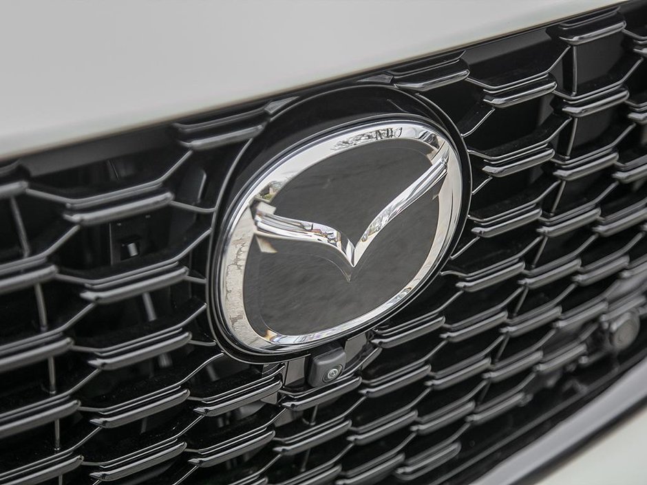 2025 Mazda CX-70 Plug-In Hybrid GT-8