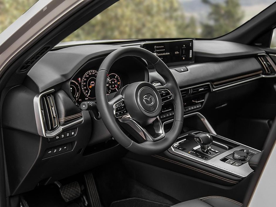2025 Mazda CX-70 Plug-In Hybrid GT-11