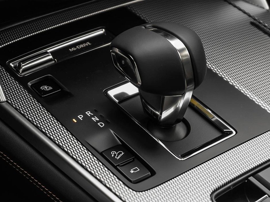 2025 Mazda CX-70 Plug-In Hybrid GT-16