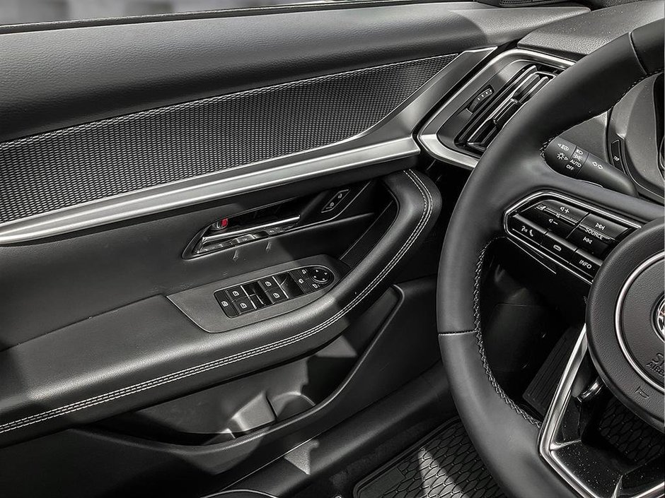 2025 Mazda CX-90 Plug-In Hybrid GT-15