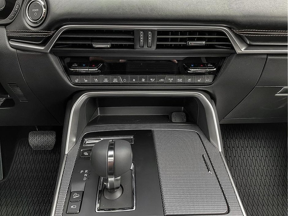 2025 Mazda CX-90 Plug-In Hybrid GT-17