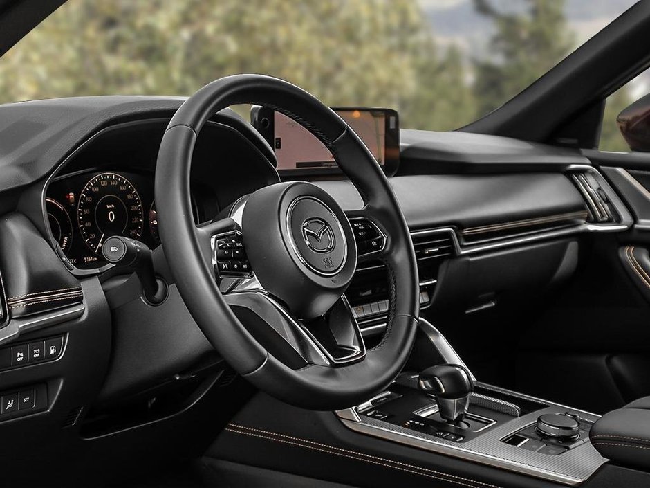 2025 Mazda CX-90 Plug-In Hybrid GT-11