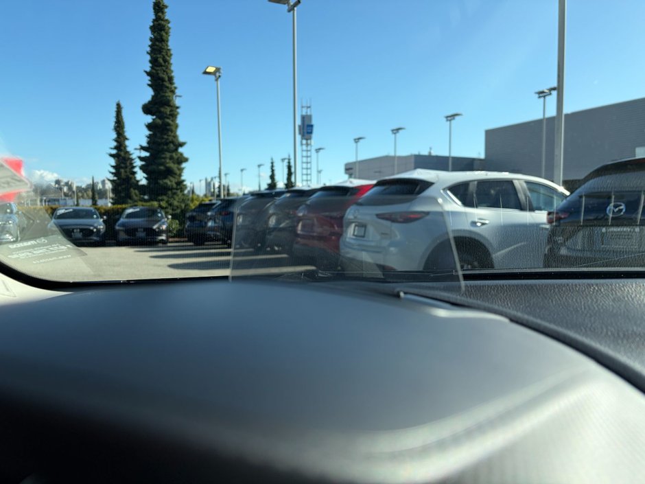 2014 Mazda 3 Sport GT-SKY at-18