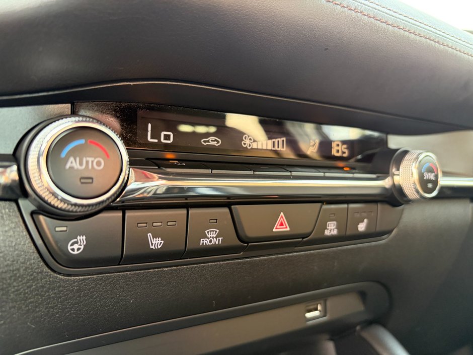 2019 Mazda 3 Sport GS at-27