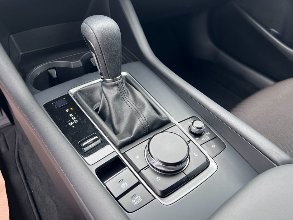2021 Mazda 3 Sport GX at-16