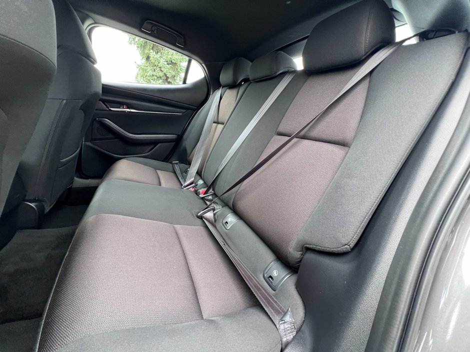 2021 Mazda 3 Sport GX at-8