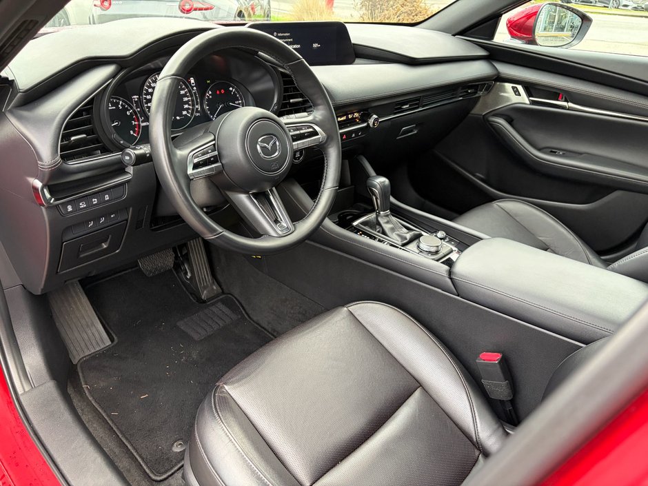 2022 Mazda 3 Sport GT at-10