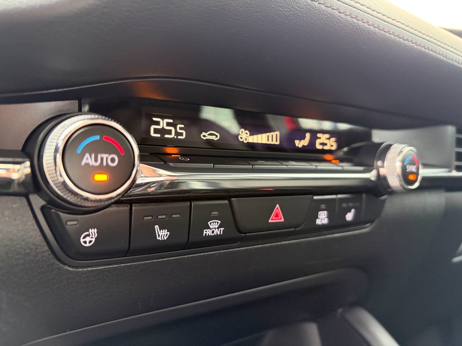 2022 Mazda 3 Sport GT at-18