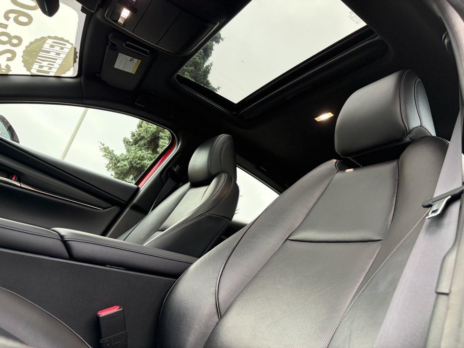 2022 Mazda 3 Sport GT at-12