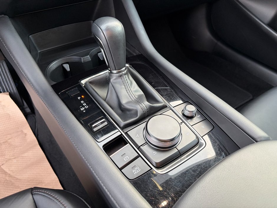 2023 Mazda 3 Sport GS at AWD-18