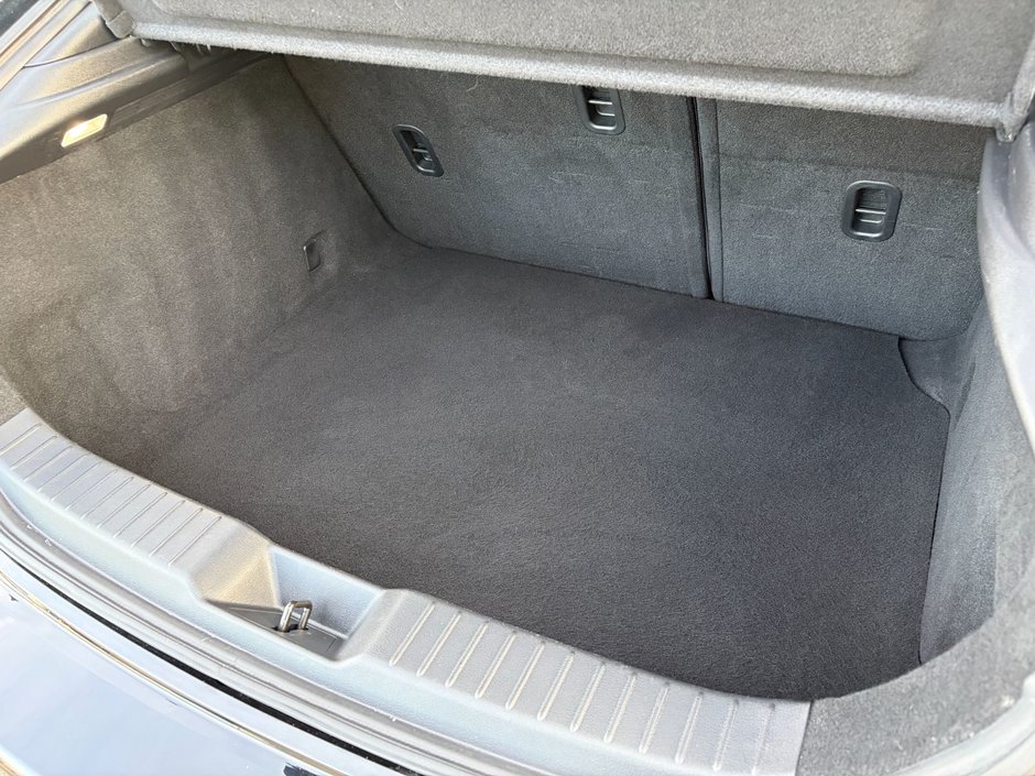 2023 Mazda 3 Sport GS at AWD-8