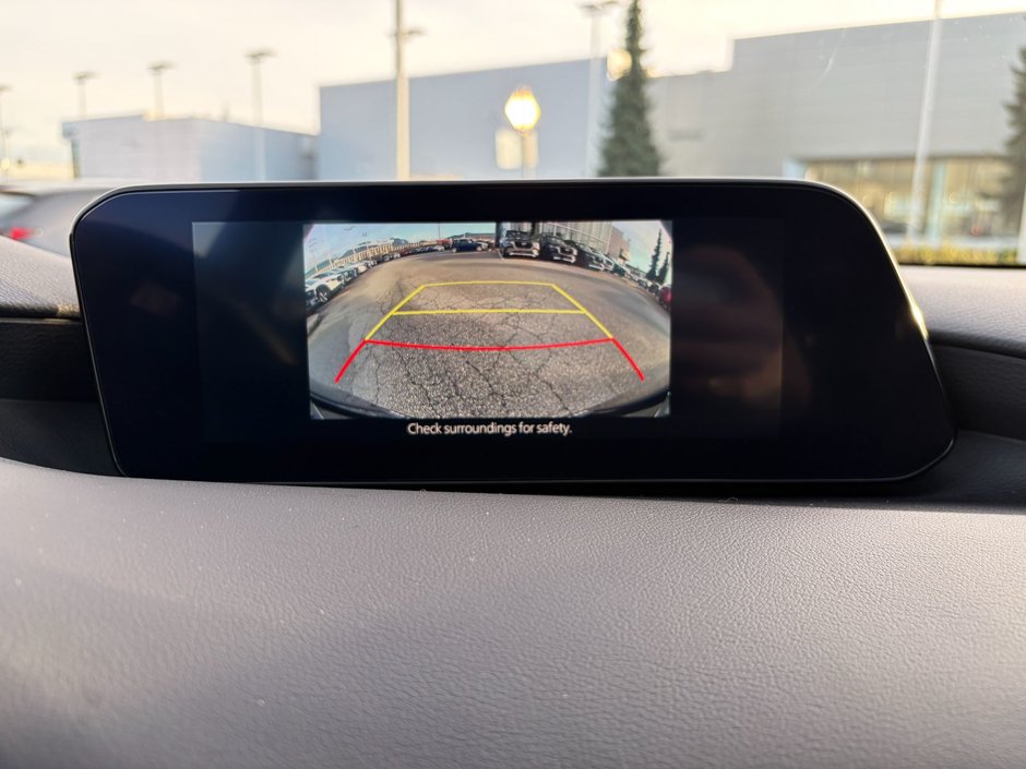 2023 Mazda 3 Sport GS at AWD-21