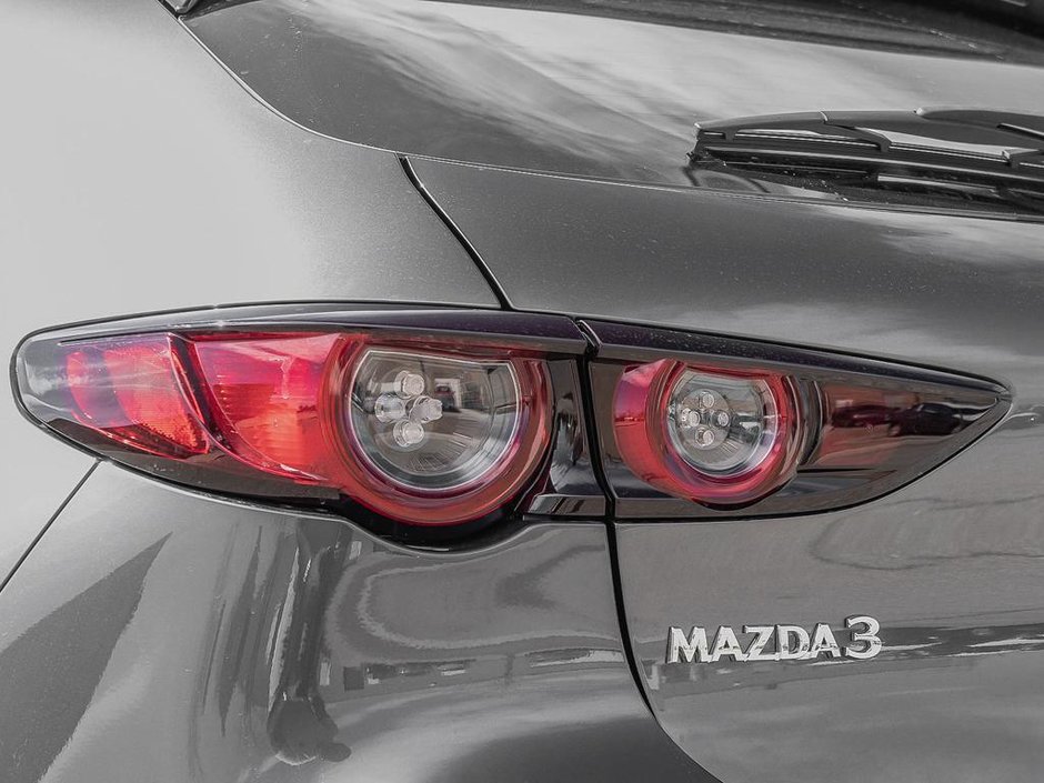 2025 Mazda 3 Sport GS-10