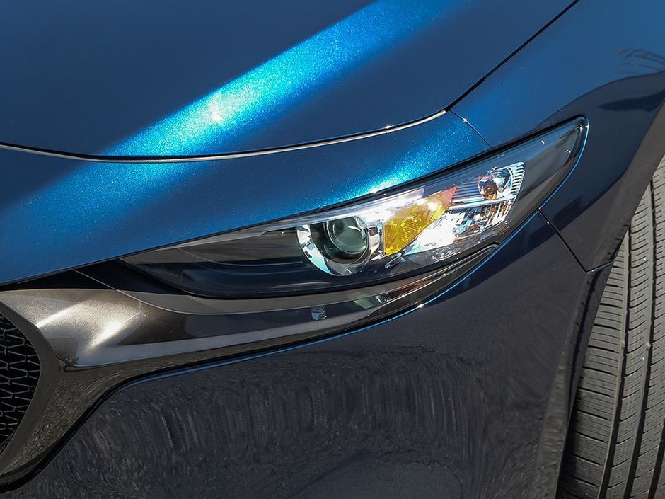 2025 Mazda 3 Sport GS-9