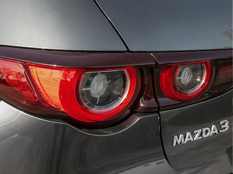 2025 Mazda 3 Sport GX-10