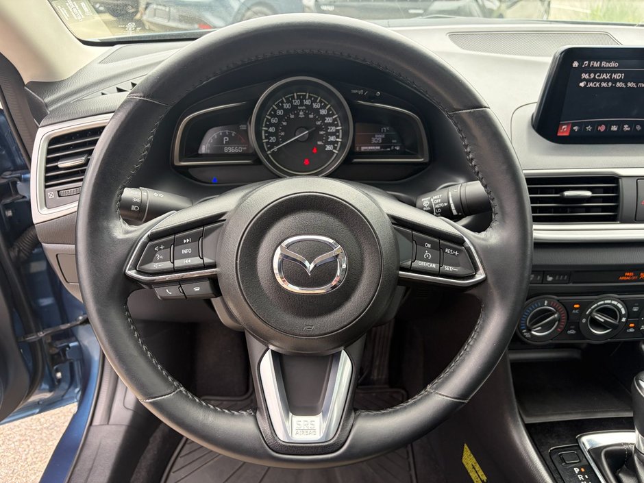2017 Mazda 3 GS at-20