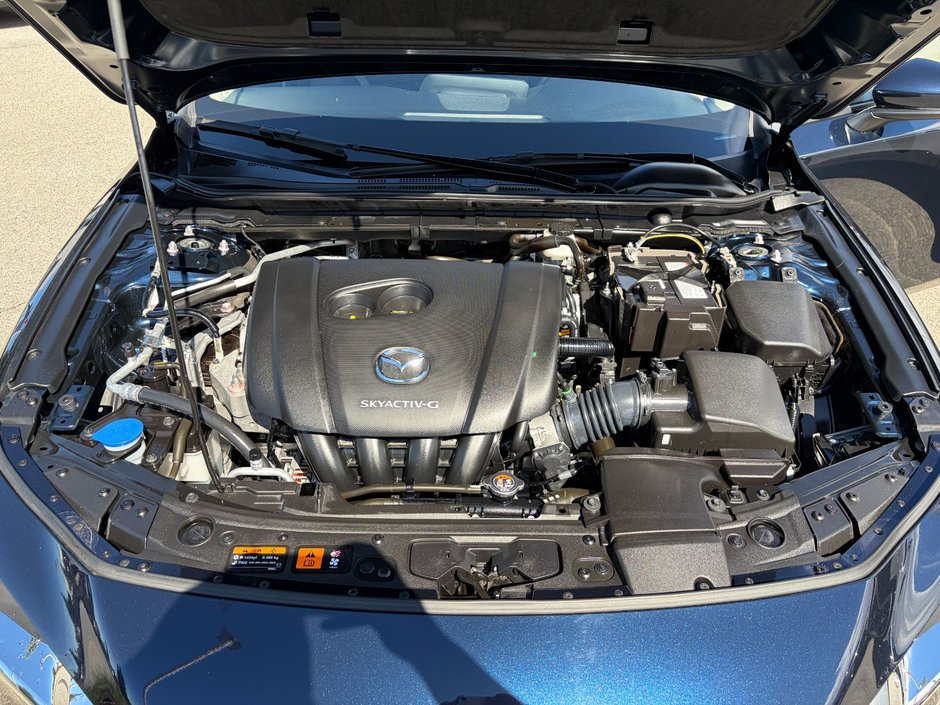 2021 Mazda 3 GS at-28