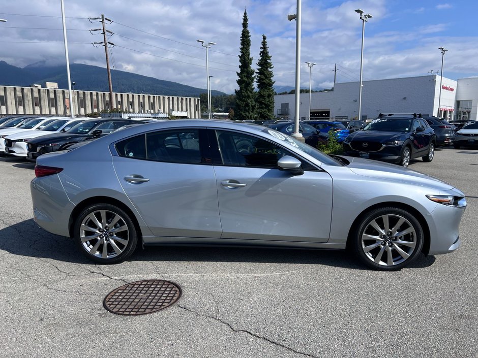 2023 Mazda 3 GT at-4