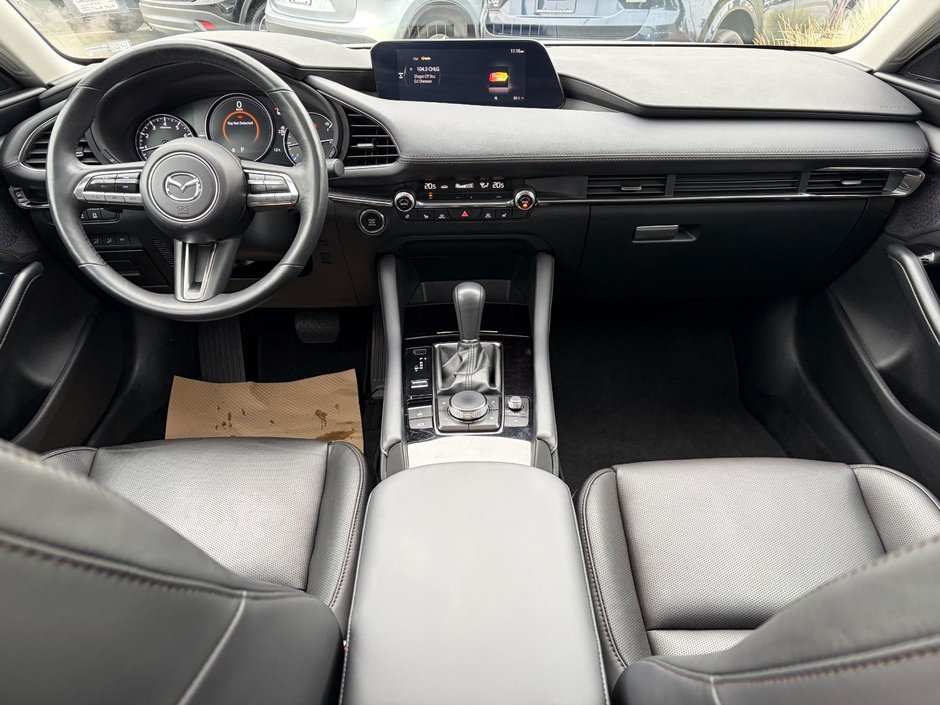 2023 Mazda 3 GT at-8