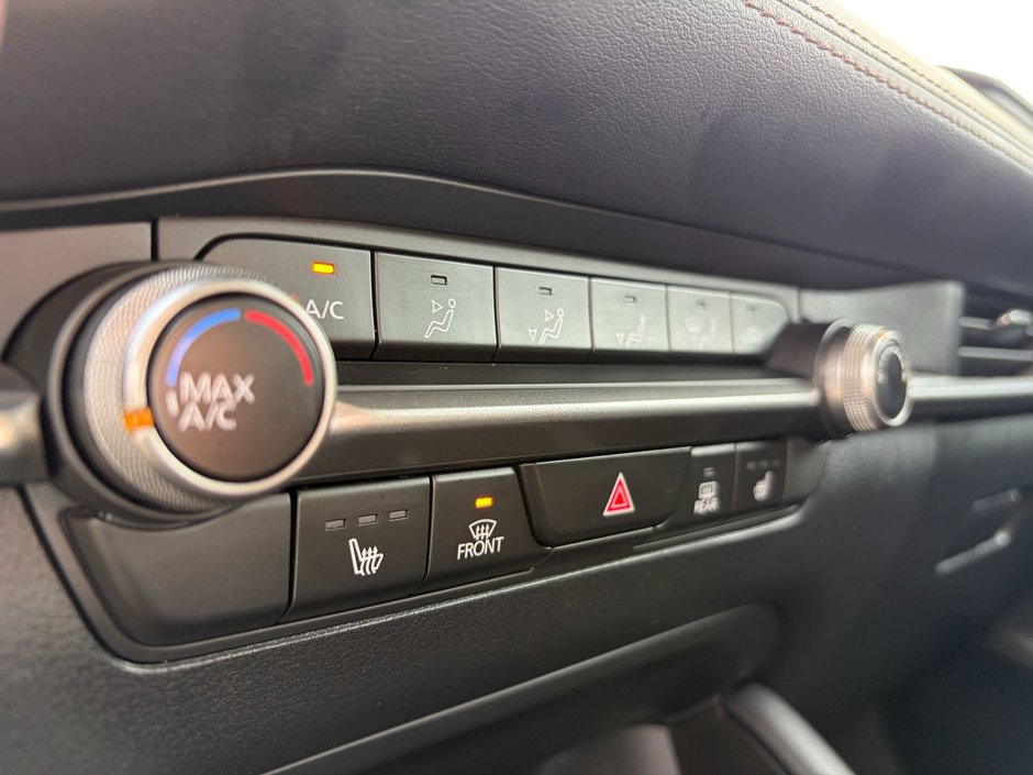 2024 Mazda 3 GX Auto FWD-24