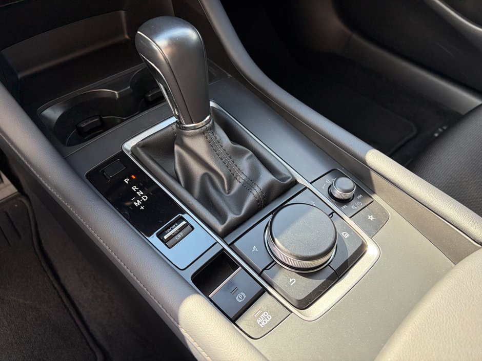 2024 Mazda 3 GS Auto FWD-24