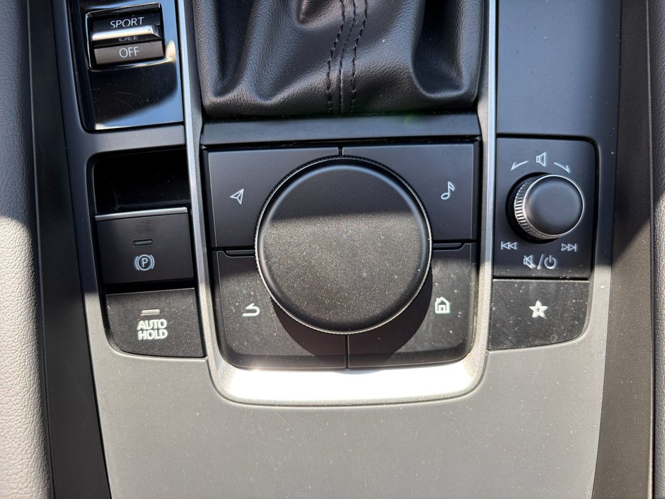 2024 Mazda 3 GS Auto FWD-25