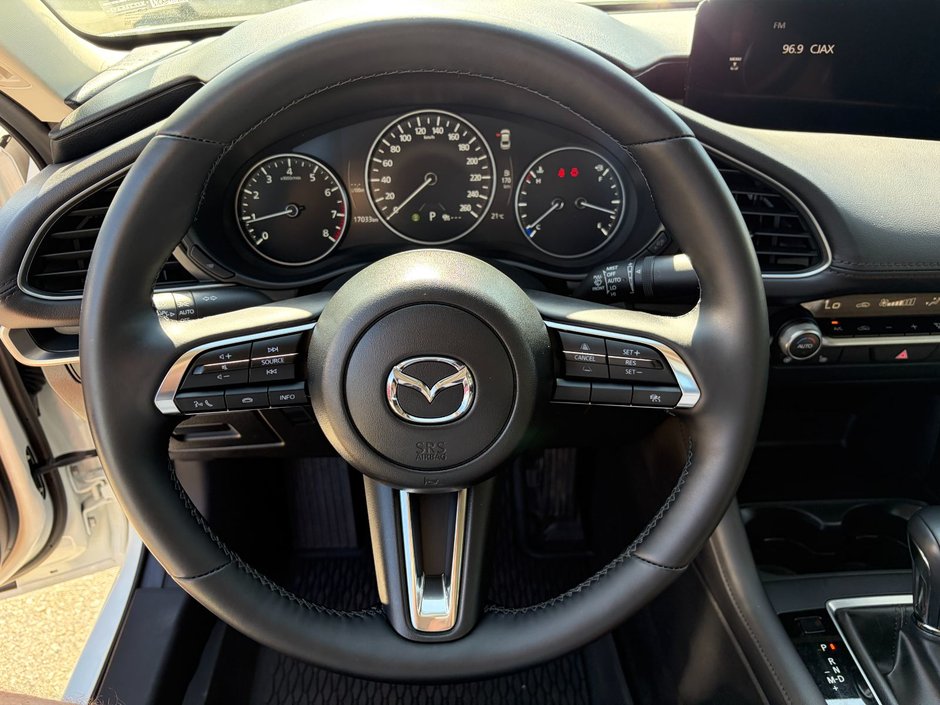 2025 Mazda 3 GS at-21