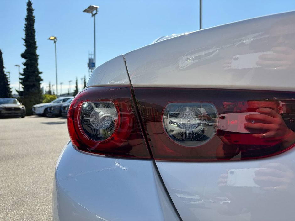 2025 Mazda 3 GS at-8