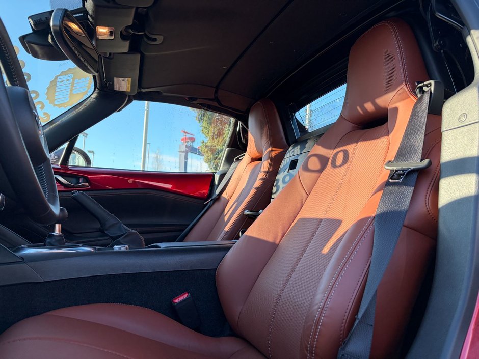 2023 Mazda MX-5 RF GT 6sp Black Leather-9