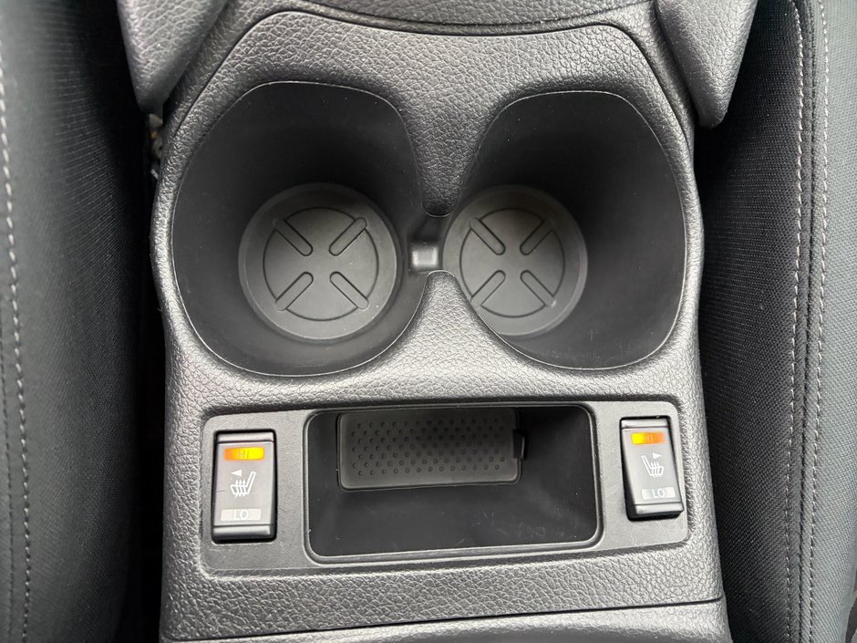 2018 Nissan Rogue SV AWD CVT-19