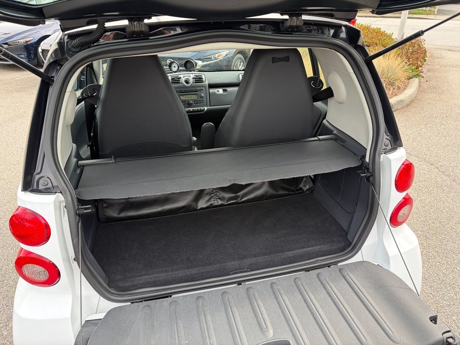 2010 smart fortwo Passion-9