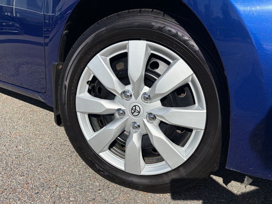 2015 Toyota Corolla 4-door Sedan S CVTi-S-4