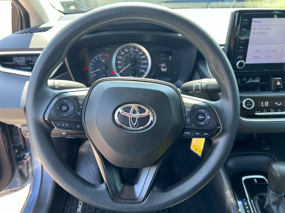 2022 Toyota Corolla LE CVT-16