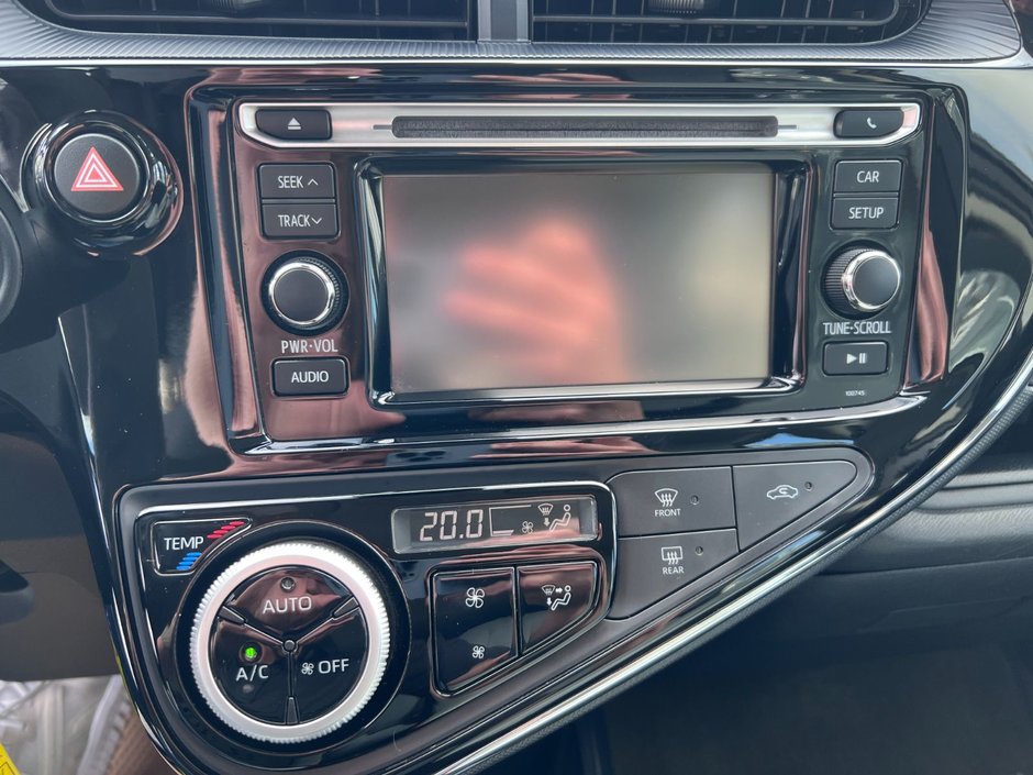 2018 Toyota Prius C ECVT-15