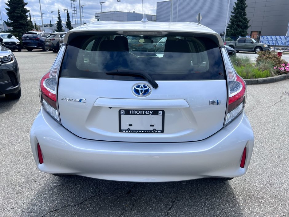 2018 Toyota Prius C ECVT-6