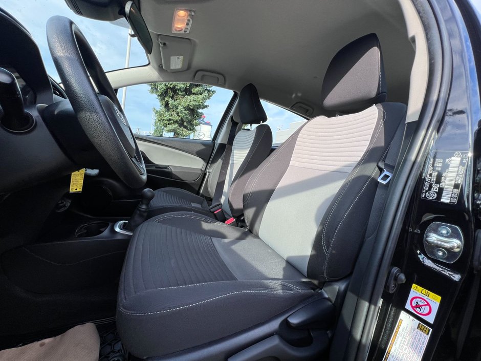 2018 Toyota Yaris 5 Dr LE Htbk 5M-10