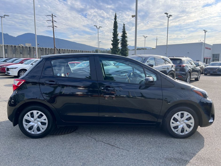 2018 Toyota Yaris 5 Dr LE Htbk 5M-4