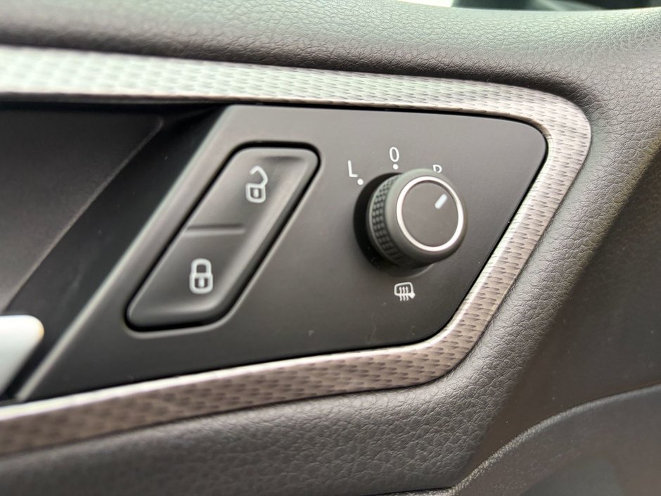 2017 Volkswagen Golf Sportwagen 1.8T Trendline DSG 6sp at w/Tip 4MOTION-16