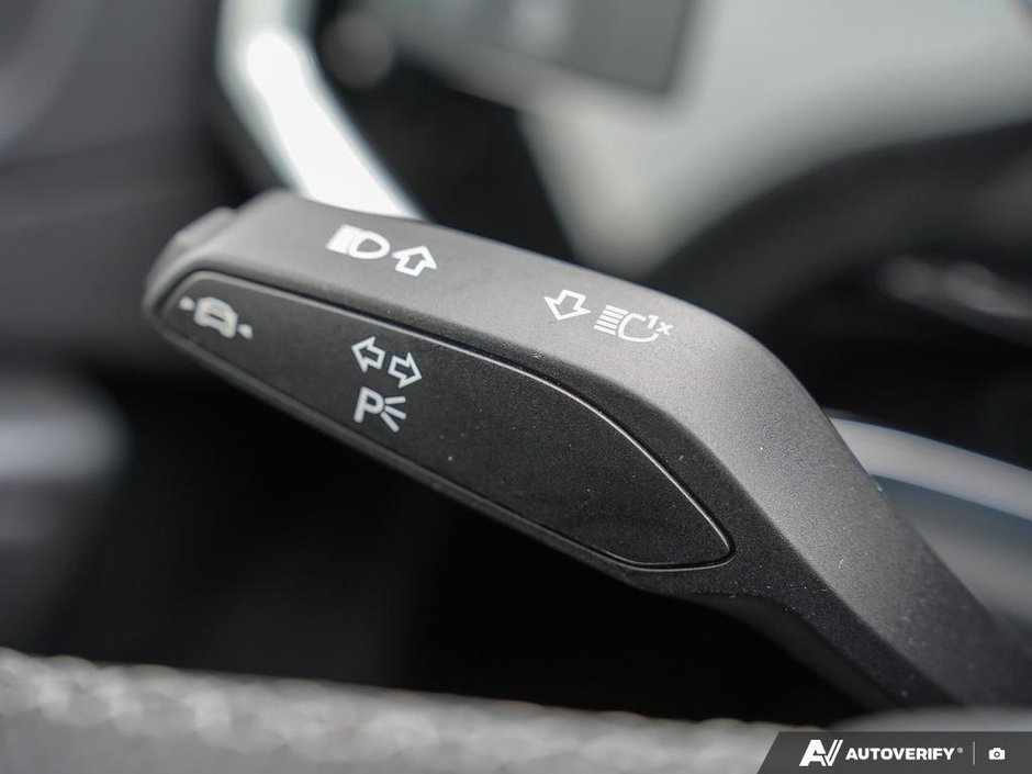 2025 Audi Q3 Progressiv // NO ACCIDENTS-13