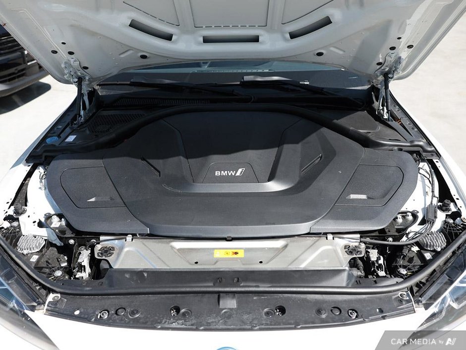 2023 BMW I4 EDrive35-22