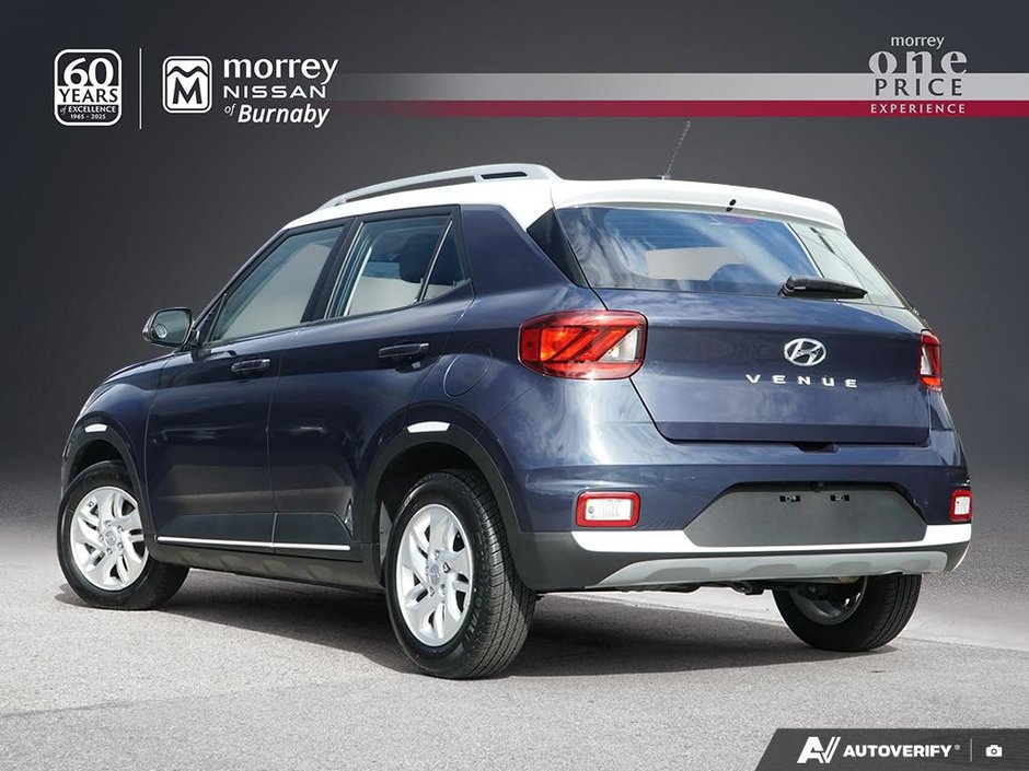 2025 Hyundai Venue PREFERRED // NO ACCIDENTS-3