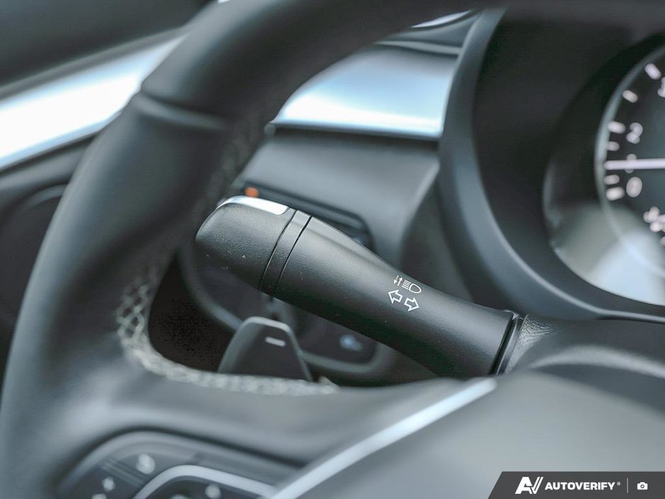 2021 Infiniti QX50 NO ACCIDENTS // LOW KMS-8